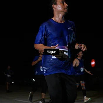 Runner Photo 7451320