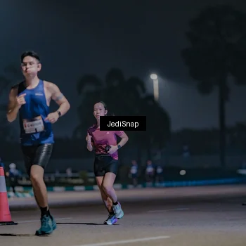 Runner Photo 7451326