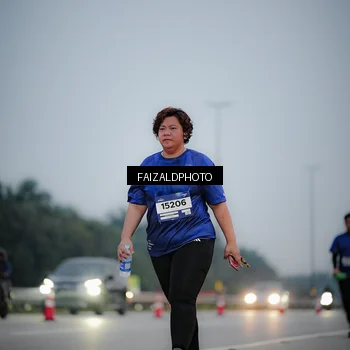 Runner Photo 7451333
