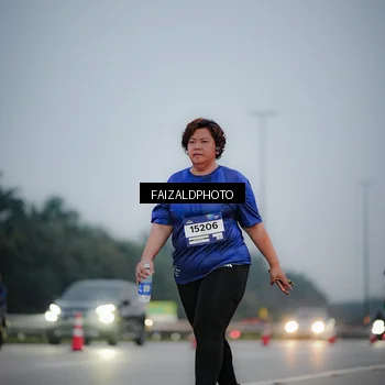Runner Photo 7451334