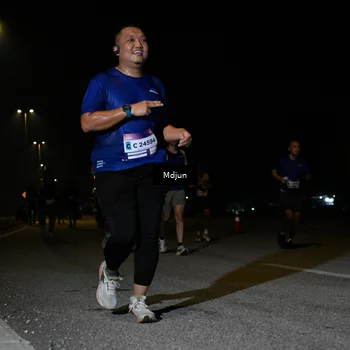 Runner Photo 7451337