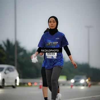 Runner Photo 7451346