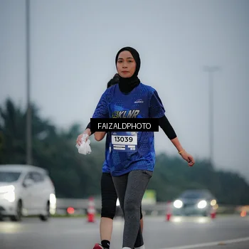 Runner Photo 7451354