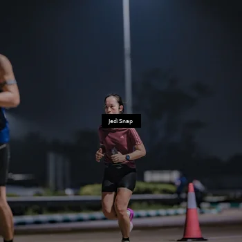 Runner Photo 7451361