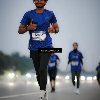 Runner Photo 7451364