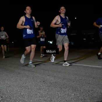 Runner Photo 7451379