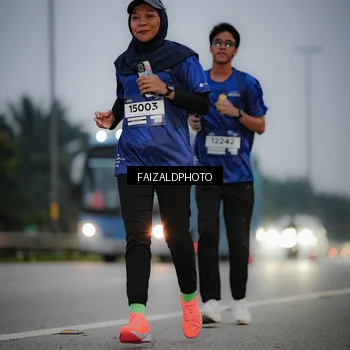 Runner Photo 7451380