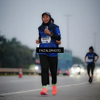 Runner Photo 7451390