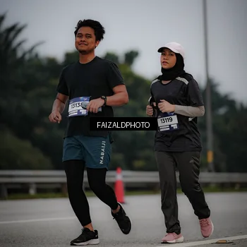 Runner Photo 7451401