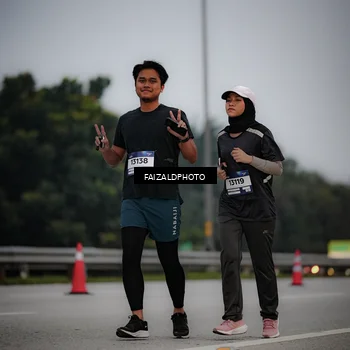 Runner Photo 7451420