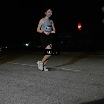 Runner Photo 7451424