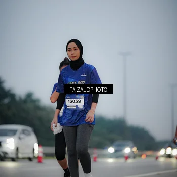Runner Photo 7451425