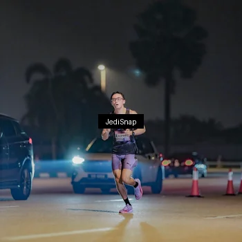 Runner Photo 7451429