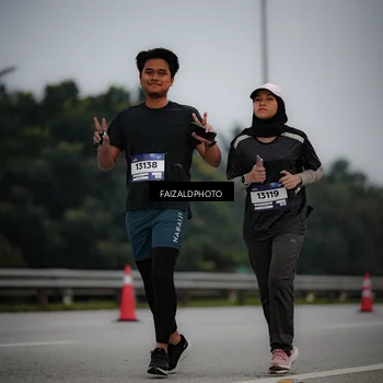 Runner Photo 7451431