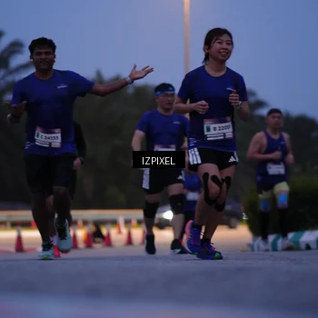 Runner Photo 7451436