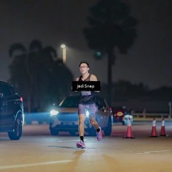 Runner Photo 7451446