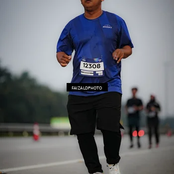 Runner Photo 7451453