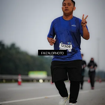 Runner Photo 7451467