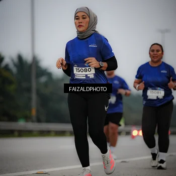 Runner Photo 7451493