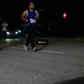 Runner Photo 7451512