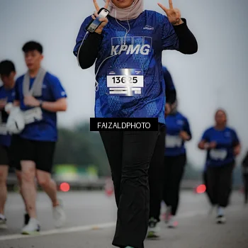 Runner Photo 7451516
