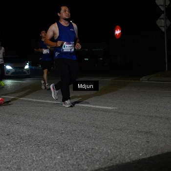 Runner Photo 7451525