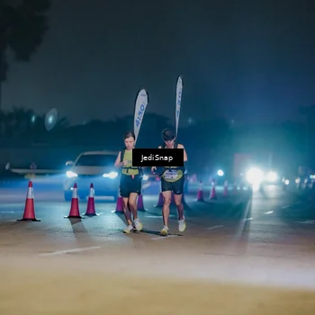 Runner Photo 7451531