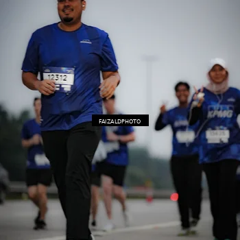 Runner Photo 7451539