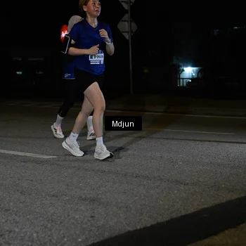 Runner Photo 7451544