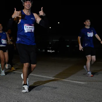 Runner Photo 7451561