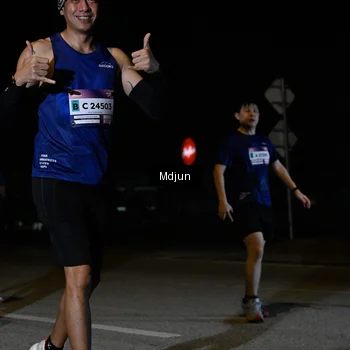 Runner Photo 7451583