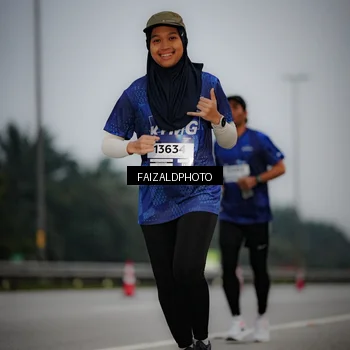 Runner Photo 7451601