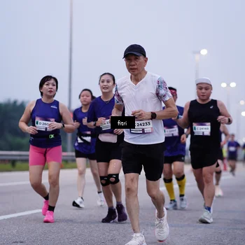 Runner Photo 7451603