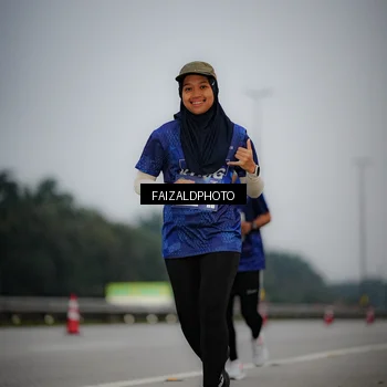Runner Photo 7451605