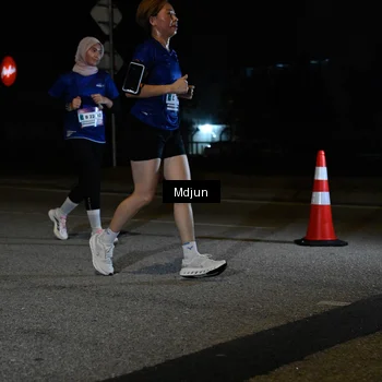 Runner Photo 7451612