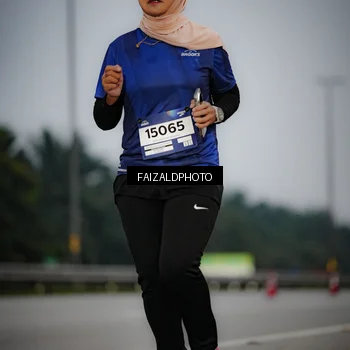 Runner Photo 7451637
