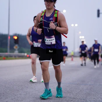 Runner Photo 7451641