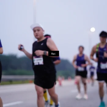 Runner Photo 7451646