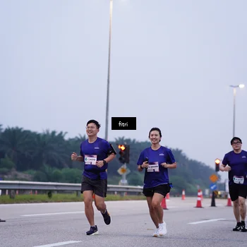 Runner Photo 7451662
