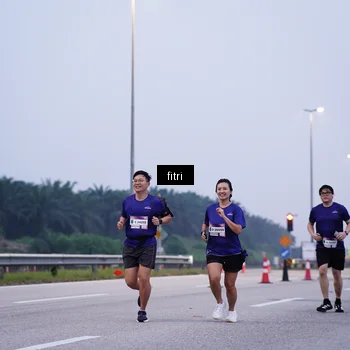 Runner Photo 7451673