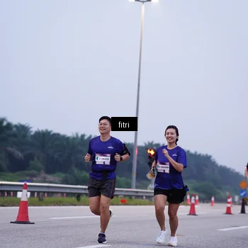 Runner Photo 7451680