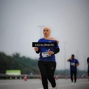Runner Photo 7451690