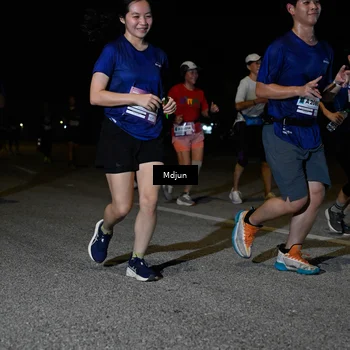 Runner Photo 7451691
