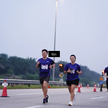 Runner Photo 7451694