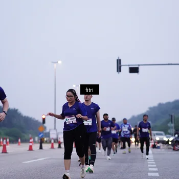 Runner Photo 7451699