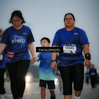 Runner Photo 7451700