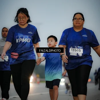 Runner Photo 7451702