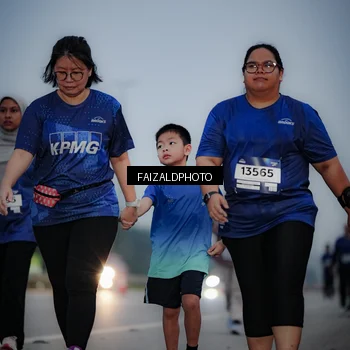 Runner Photo 7451711