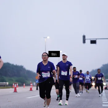 Runner Photo 7451714