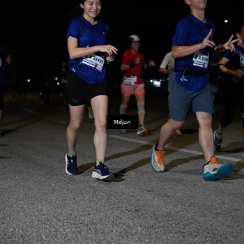Runner Photo 7451716